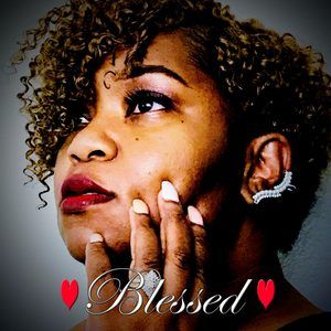 Meet your Posher, Regina